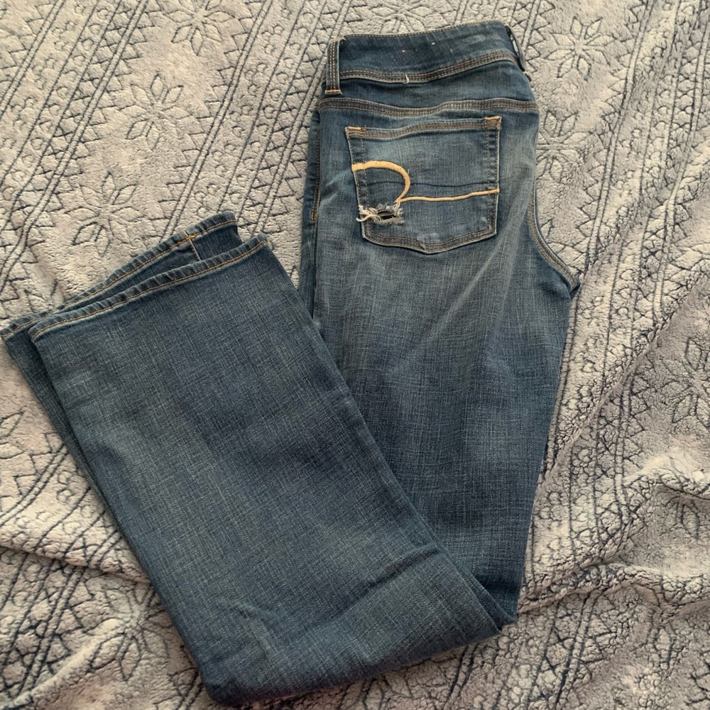 Distressed AE jeans